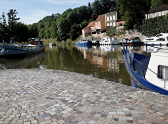 Port de plaisance - halte nautique de Clamecy - CLAMECY