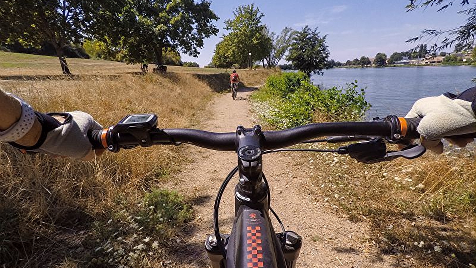 Boucle Bibracte, Larochemillay, Poil, Saint-Léger-sous-Beuvray