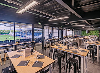 Espace de réception - Salon panoramique - USON Event - NEVERS