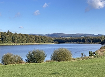 Liaison cyclo nord : du Canal du Nivernais aux Eaux thermales de Saint-Honoré-les-Bains - ISENAY