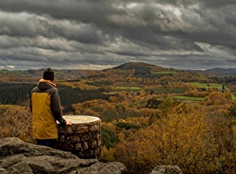 Rocher de la Pérouse - DUN-LES-PLACES