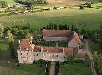 Château de Vesvres - ROUY