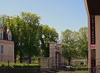 Médiathèque de Cosne - COSNE-COURS-SUR-LOIRE