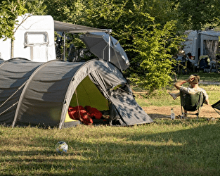 Camping Le Malaga - POUILLY-SUR-LOIRE