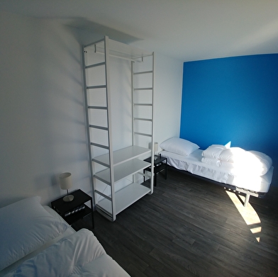 Location  Chambre Cabine n°10 pour 2 personnes Lac des Settons Morvan - Activital