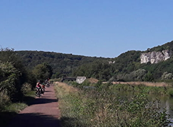 Entre roches et canal - POUSSEAUX