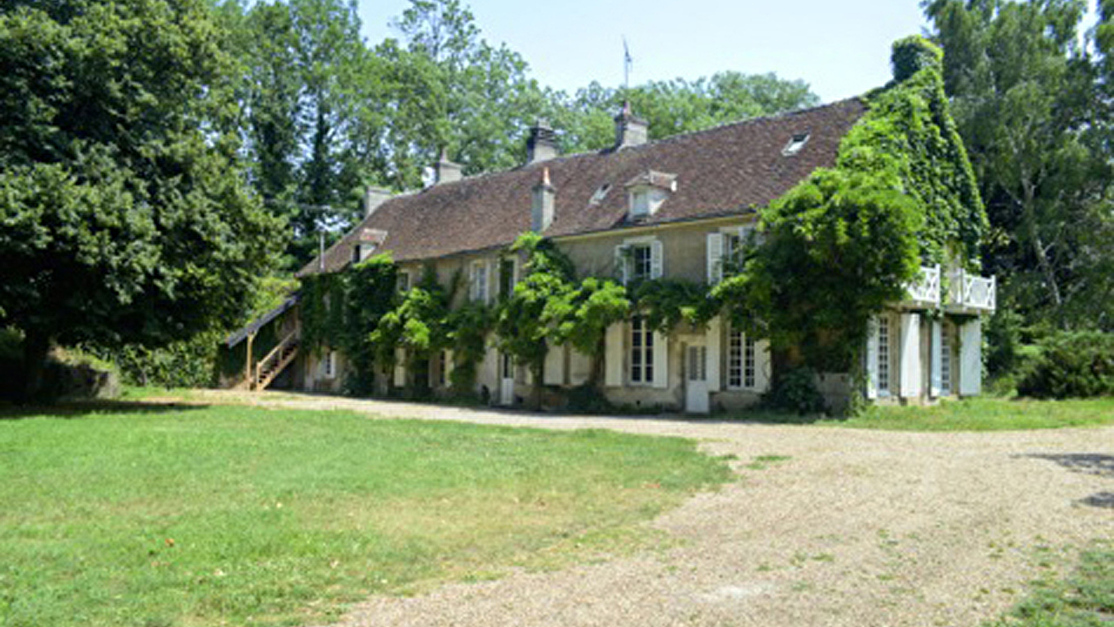 Domaine de Guichy - 11 Chambres - 30 personnes